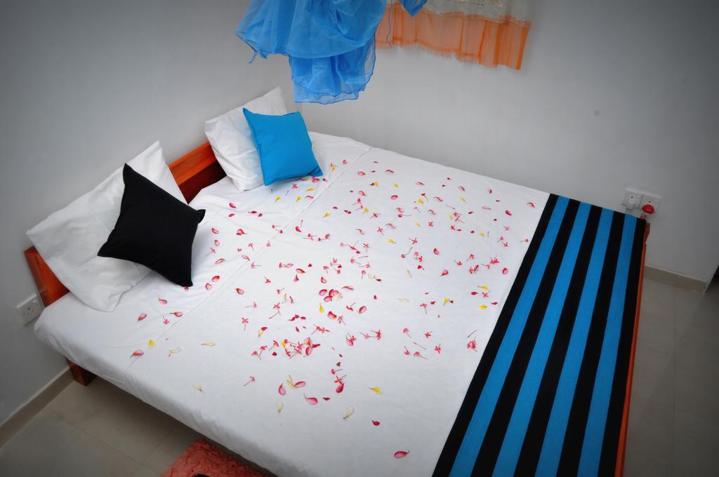 Tms Beach House ネゴンボ エクステリア 写真